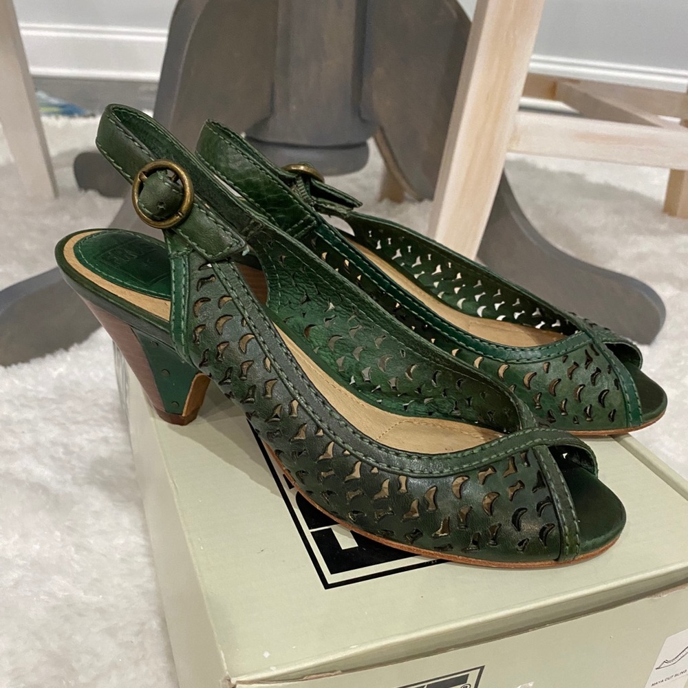 Frye Maya Slingback Jade green Size 6